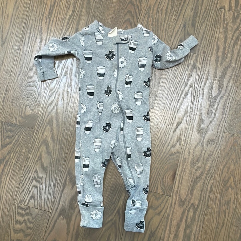 Monica and Andy baby 6-9 months zipper pajama